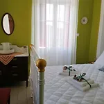 Traditional Olive House - Nyaraló