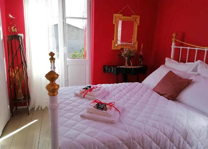 בית נופש Traditional Olive House -